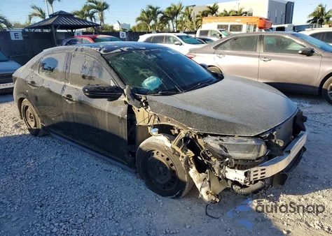 2017 Honda Civic Sport z USA, uszkodzony, nr VIN SHHFK7H49HU228479